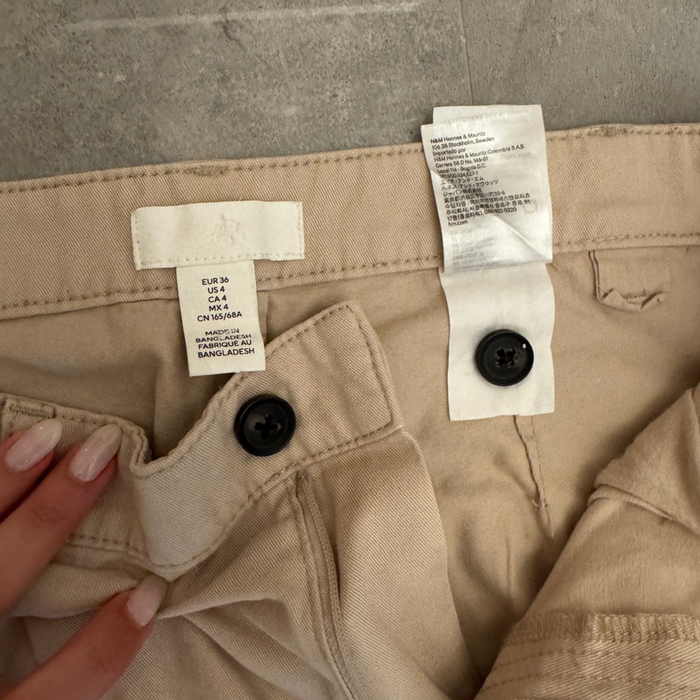 H&M Women’s Tan Pants | 4 - Picture 2 of 4